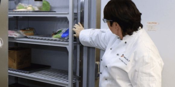 Walk-in Freezer Floors: Why Do You Need Them?